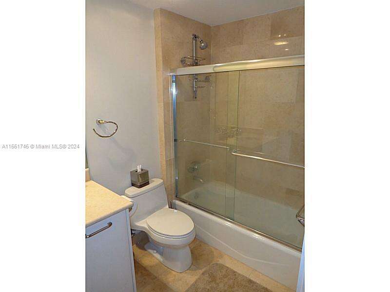 Ocean Palms at 3101 Ocean Dr, Hollywood, FL 33019 - For Rent photo 25