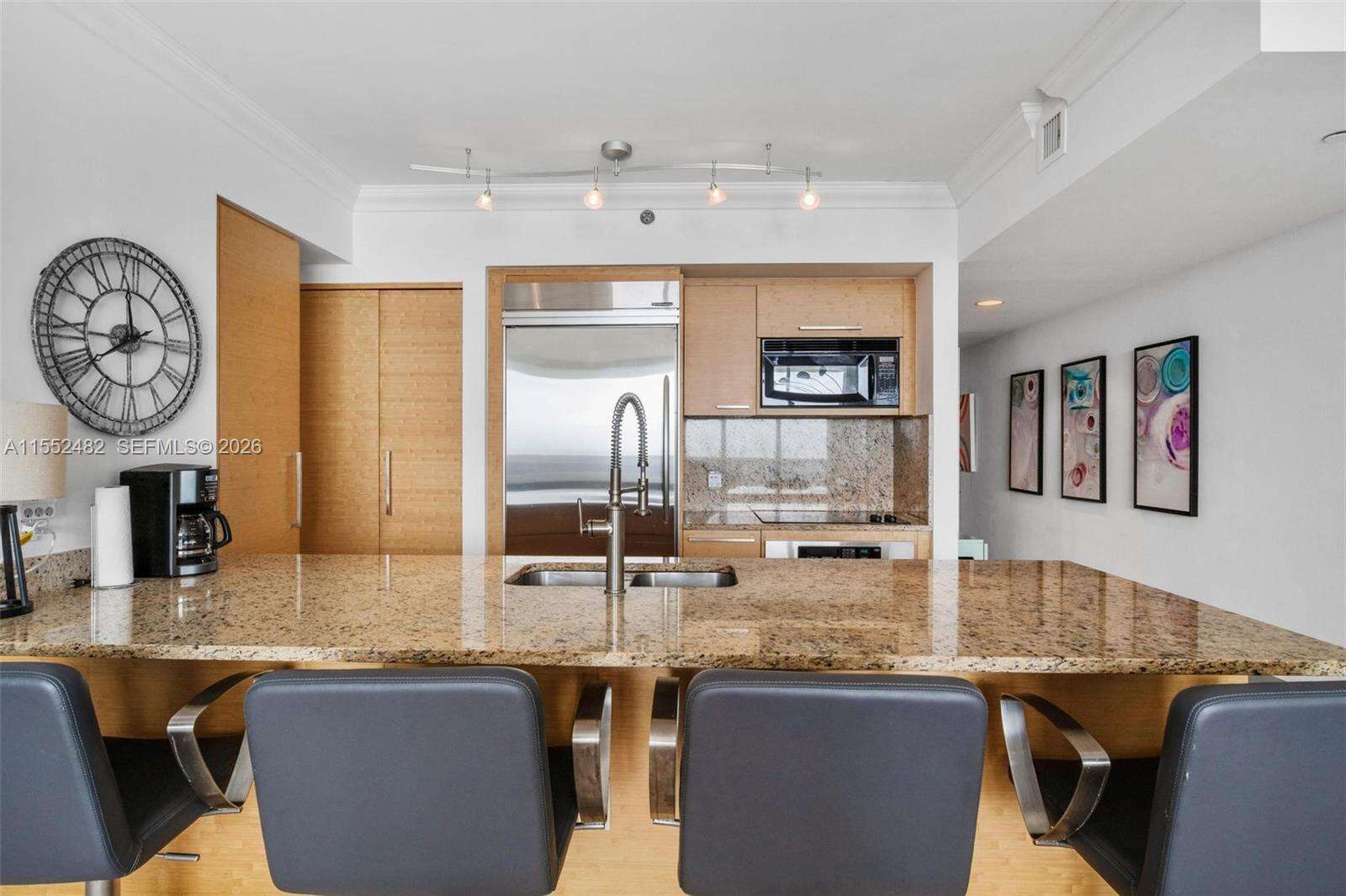 The Beach Club Two at 1830 Ocean Dr, Hallandale Beach, FL 33009 - For Rent photo 8
