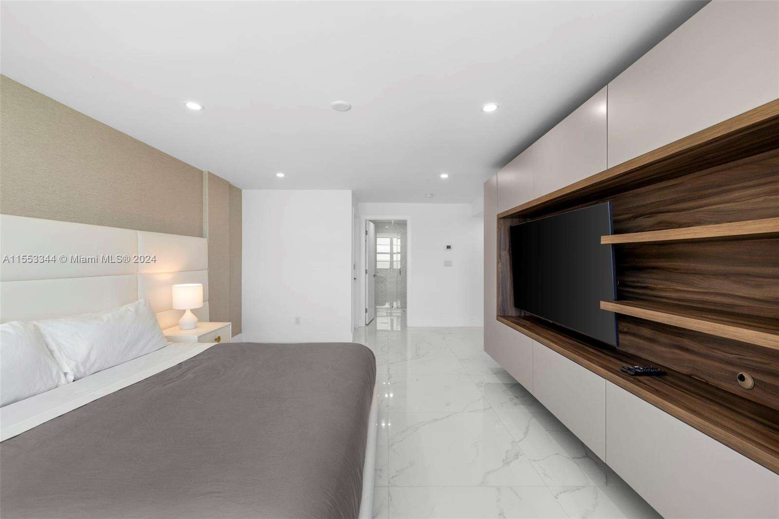 Seacoast 5151 at 5151 Collins Ave, Miami Beach, FL 33140 - For Rent photo 39