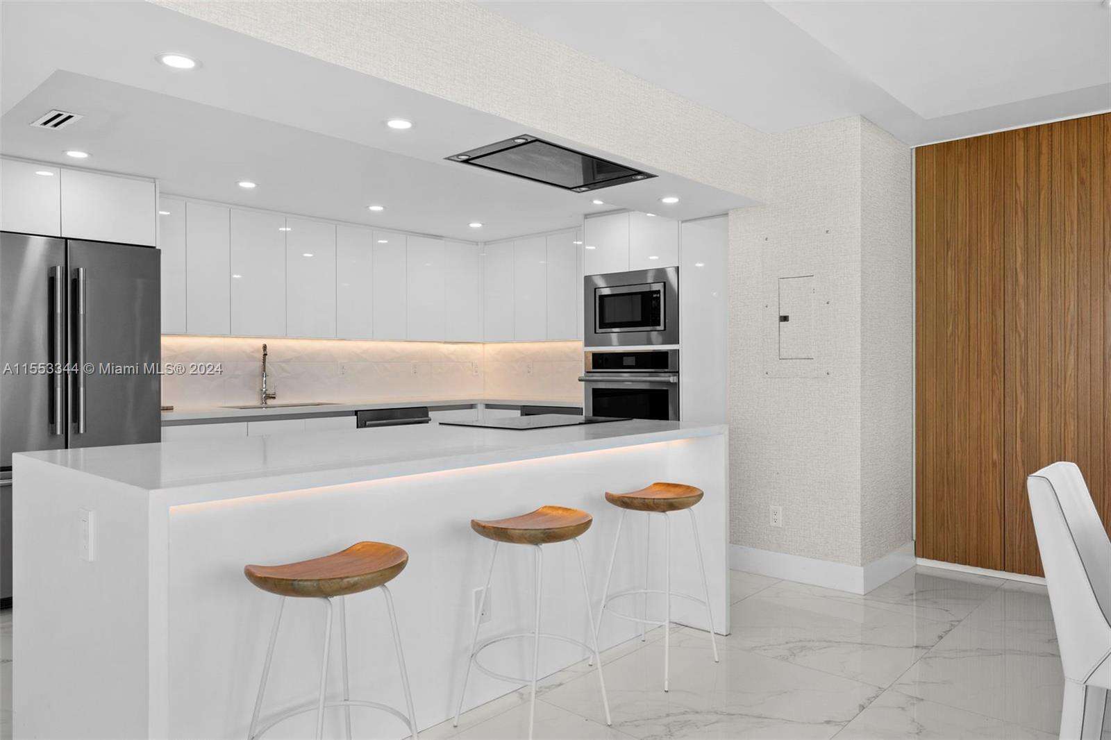 Seacoast 5151 at 5151 Collins Ave, Miami Beach, FL 33140 - For Rent photo 9