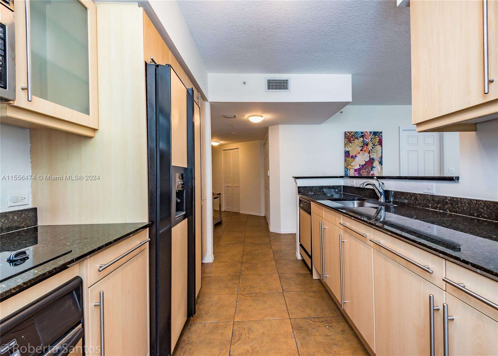 2080 Ocean Dr, Hallandale Beach, FL 33009 - For Rent photo 18