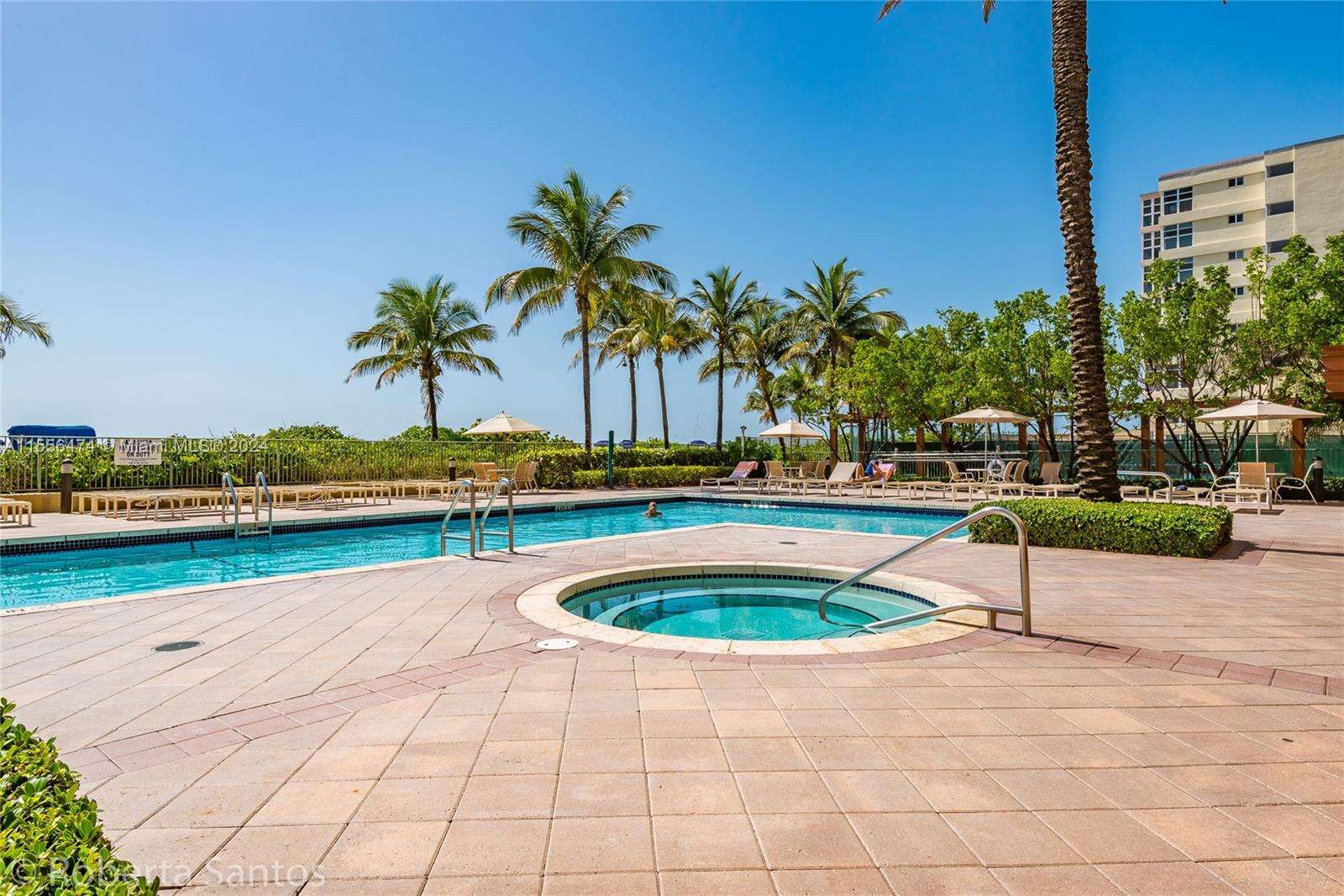 2080 Ocean Dr, Hallandale Beach, FL 33009 - For Rent photo 37