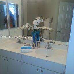 Porto Bellagio at 17100 Bay Rd, Sunny Isles Beach, FL 33160 - For Rent photo 12