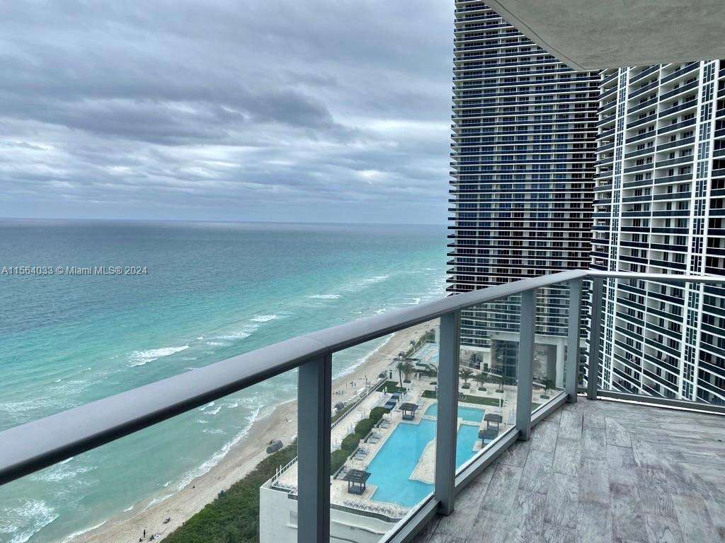 Hyde Resort at 4111 Ocean Dr, Hollywood, FL 33019 - For Rent photo 7