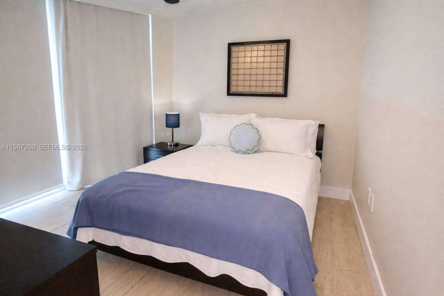 La Perla at 16699 Collins Ave, Sunny Isles Beach, FL 33160 - For Rent photo 14