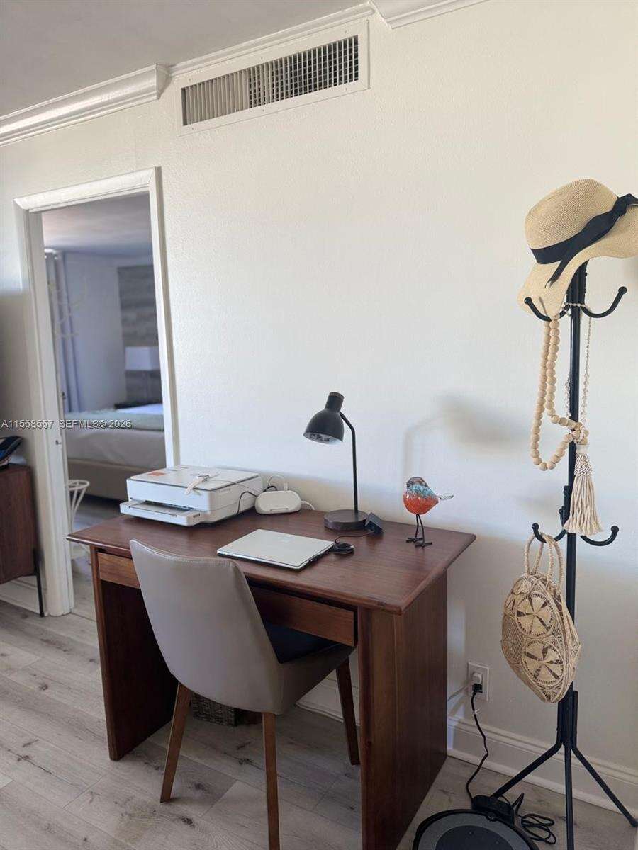 Aquasol at 6770 Indian Creek Dr, Miami Beach, FL 33141 - For Rent photo 12