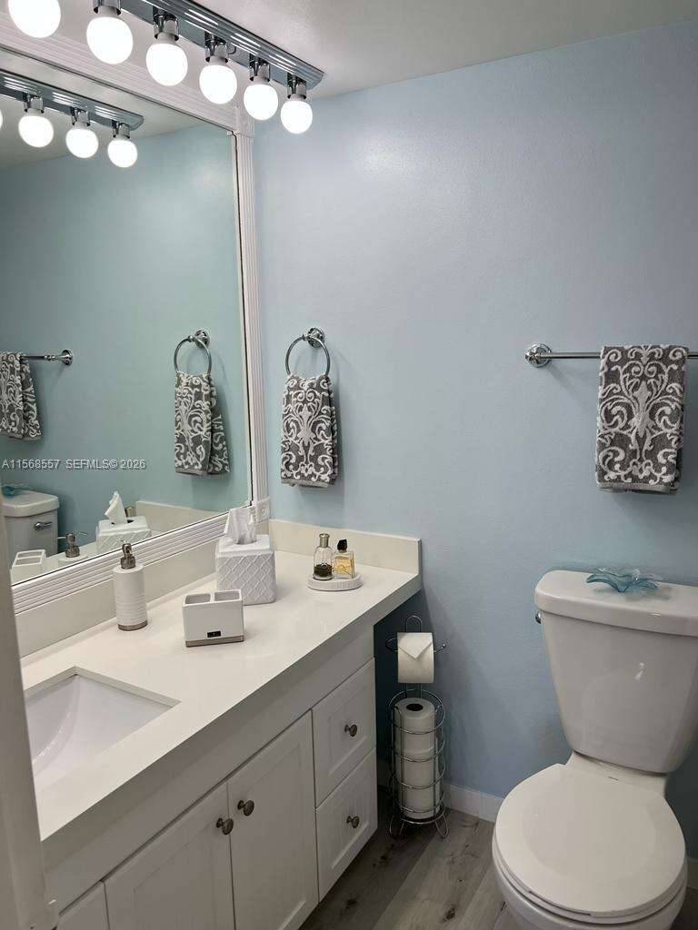 Aquasol at 6770 Indian Creek Dr, Miami Beach, FL 33141 - For Rent photo 23