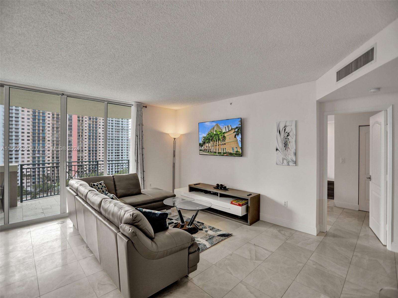 King David at 17555 Atlantic Blvd, Sunny Isles Beach, FL 33160 - For Rent photo 2