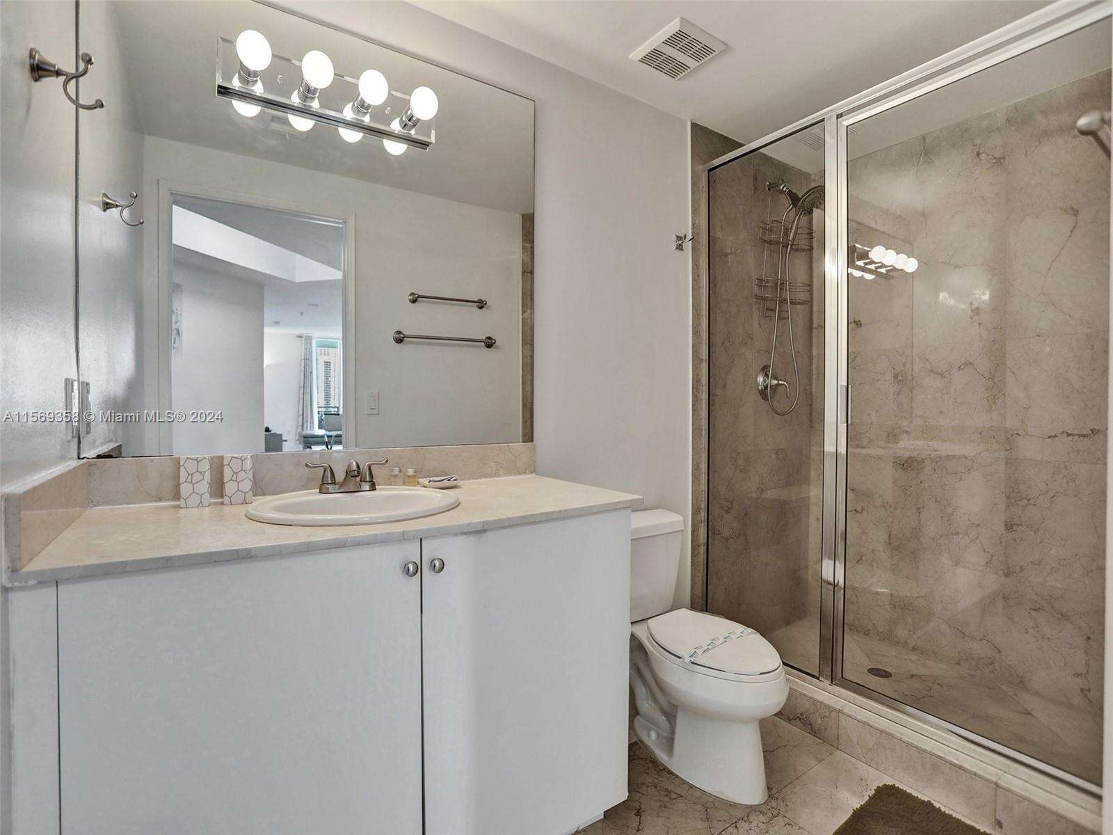 King David at 17555 Atlantic Blvd, Sunny Isles Beach, FL 33160 - For Rent photo 38