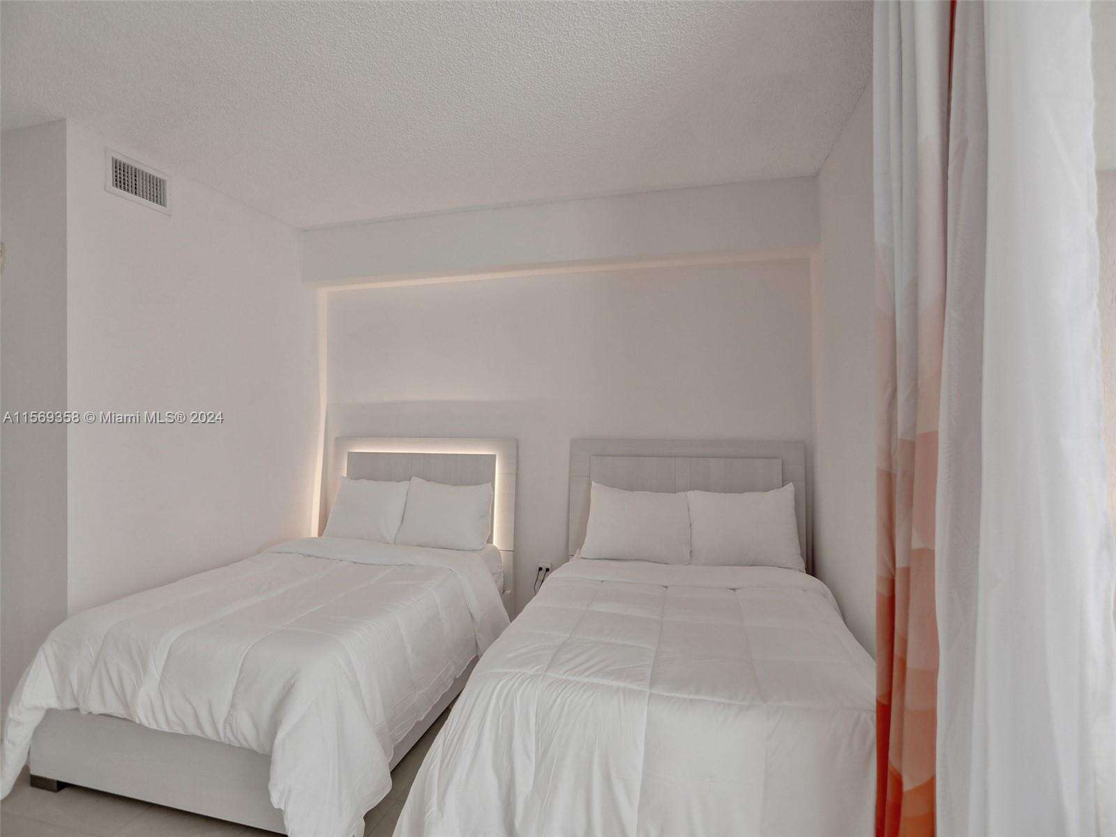 King David at 17555 Atlantic Blvd, Sunny Isles Beach, FL 33160 - For Rent photo 45