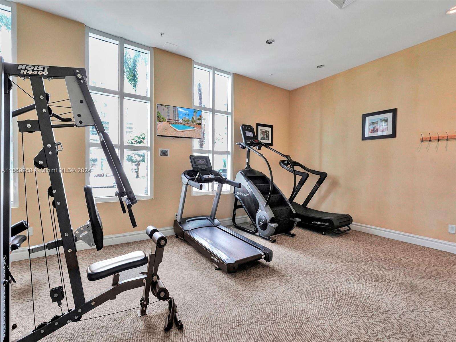King David at 17555 Atlantic Blvd, Sunny Isles Beach, FL 33160 - For Rent photo 59