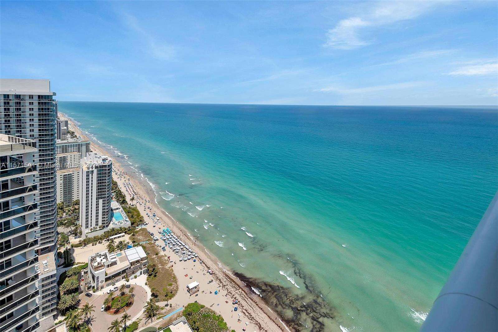 The Beach Club Two at 1830 Ocean Dr, Hallandale Beach, FL 33009 - For Rent photo 2