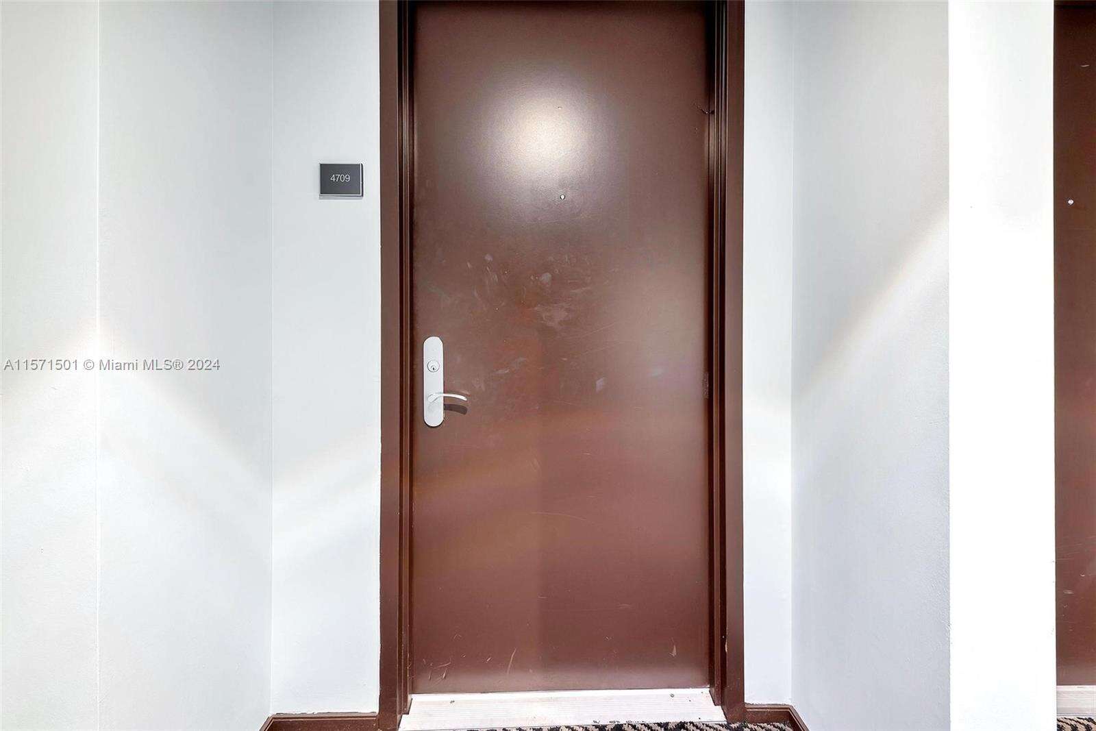 The Beach Club Two at 1830 Ocean Dr, Hallandale Beach, FL 33009 - For Rent photo 30