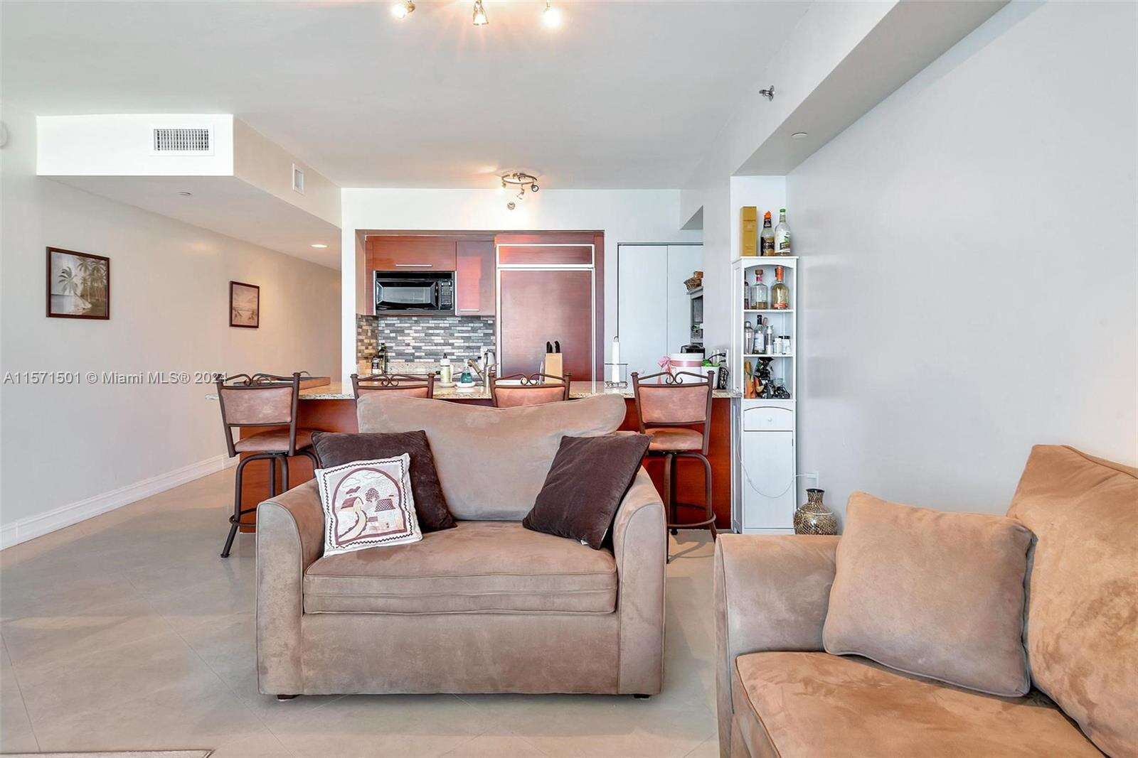 The Beach Club Two at 1830 Ocean Dr, Hallandale Beach, FL 33009 - For Rent photo 9