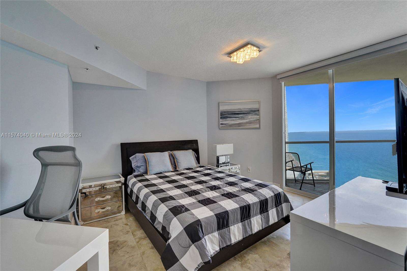 La Perla at 16699 Collins Ave, Sunny Isles Beach, FL 33160 - For Rent photo 19