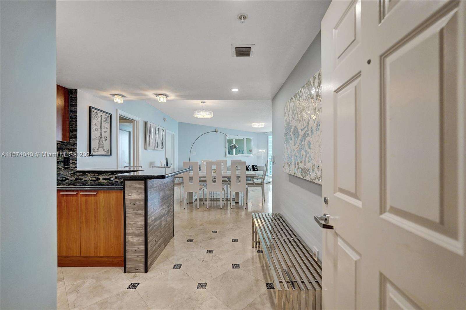 La Perla at 16699 Collins Ave, Sunny Isles Beach, FL 33160 - For Rent photo 3