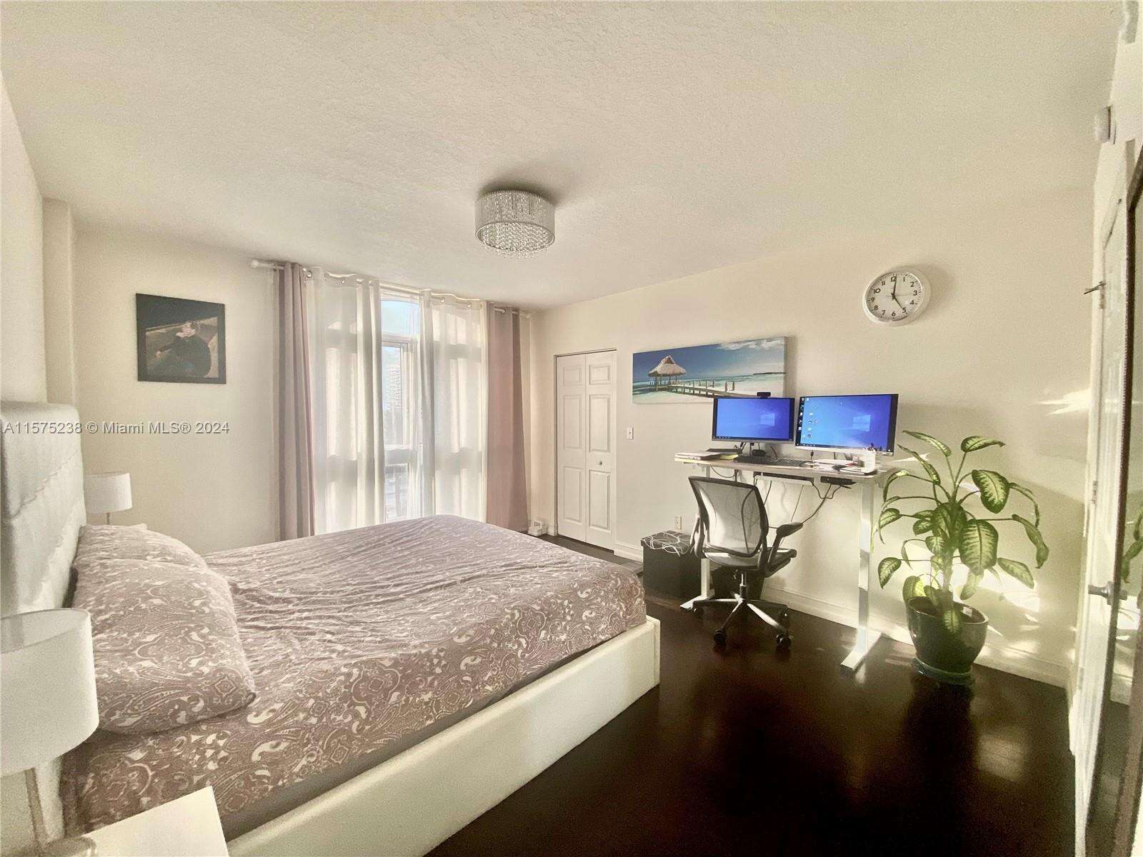 2080 Ocean Dr, Hallandale Beach, FL 33009 - For Rent photo 21