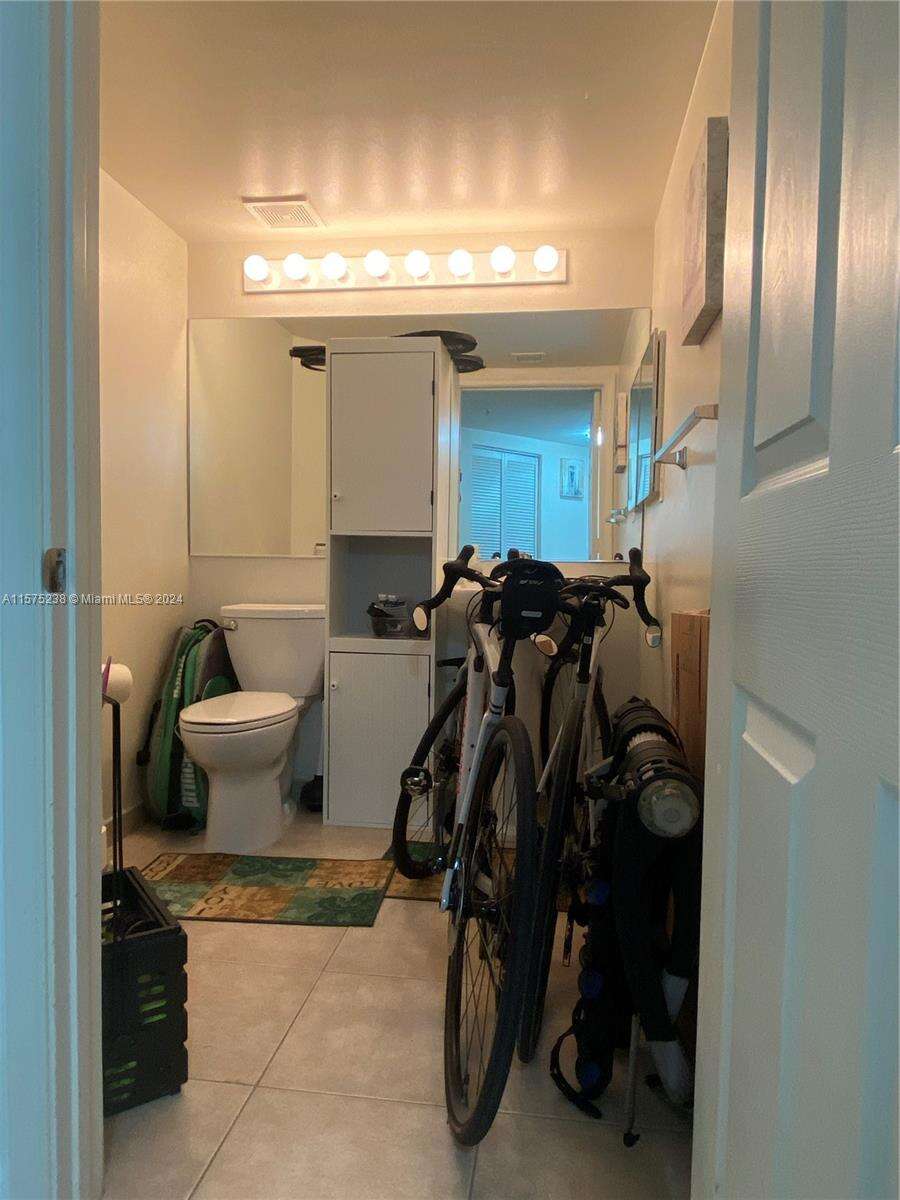 2080 Ocean Dr, Hallandale Beach, FL 33009 - For Rent photo 8