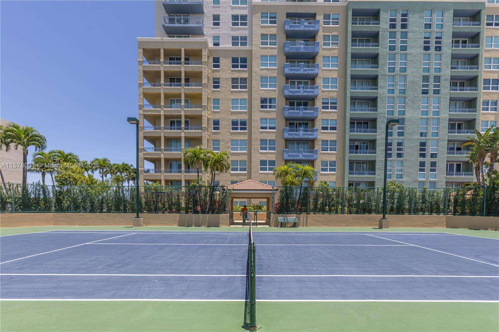 Yacht Club At Portofino at 90 Alton Rd, Miami Beach, FL 33139 - For Rent photo 30