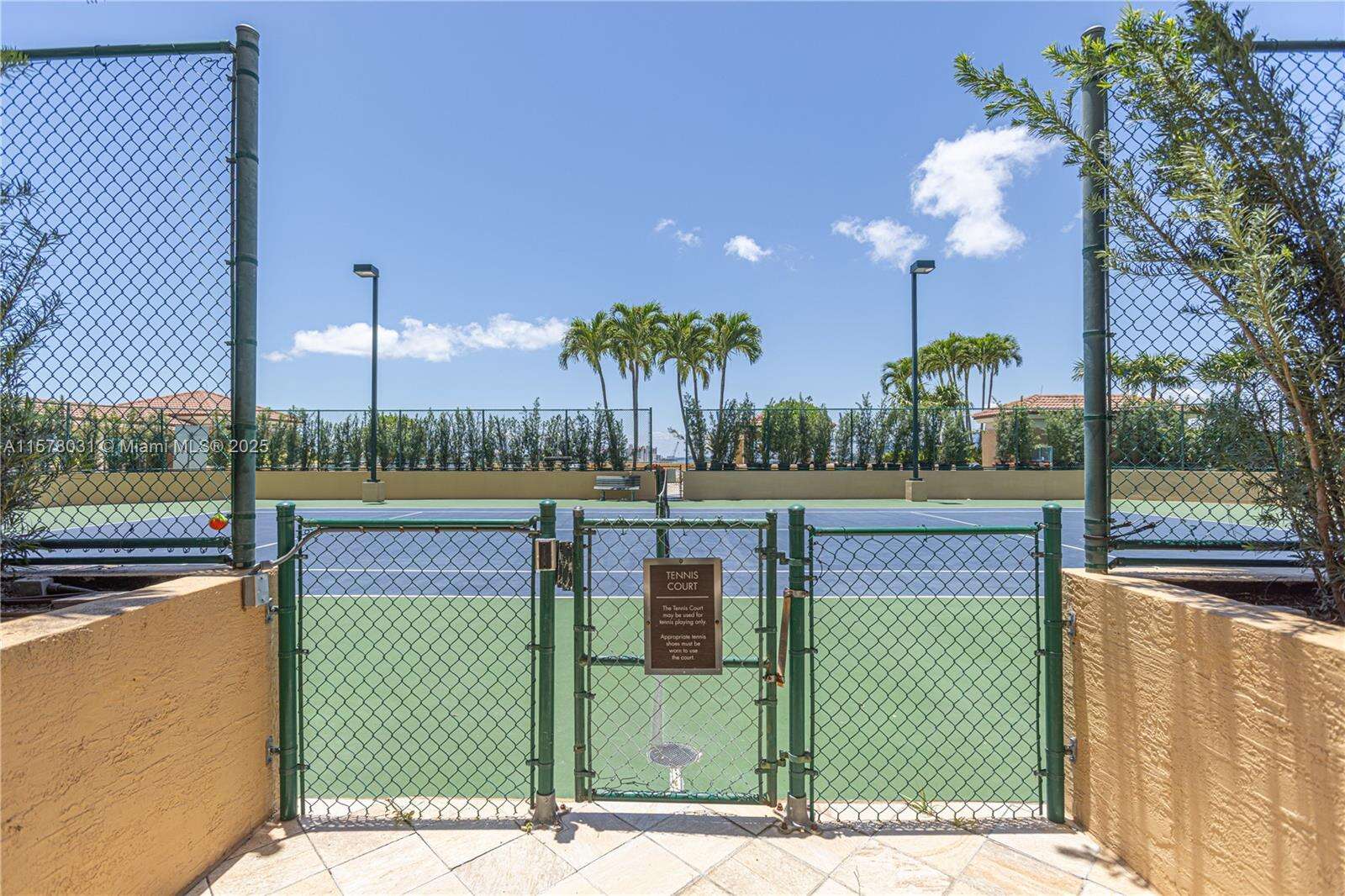Yacht Club At Portofino at 90 Alton Rd, Miami Beach, FL 33139 - For Rent photo 31