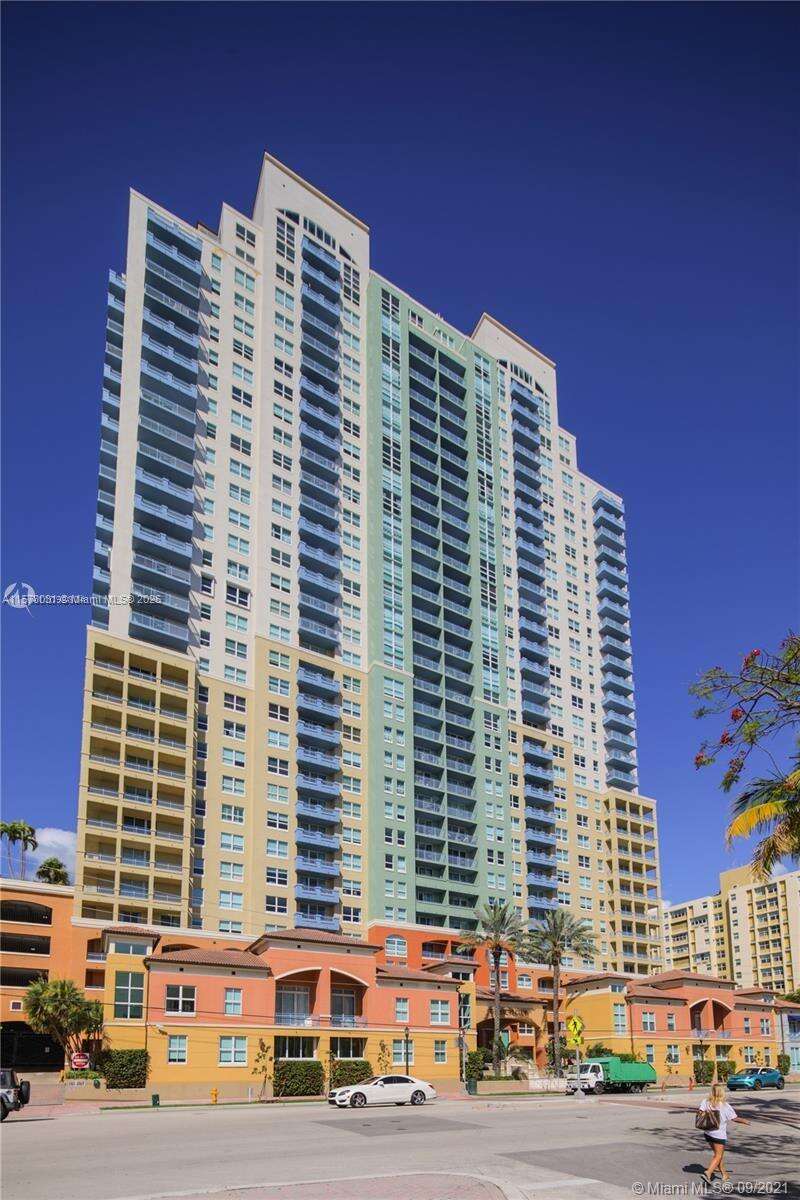 Yacht Club At Portofino at 90 Alton Rd, Miami Beach, FL 33139 - For Rent photo 37