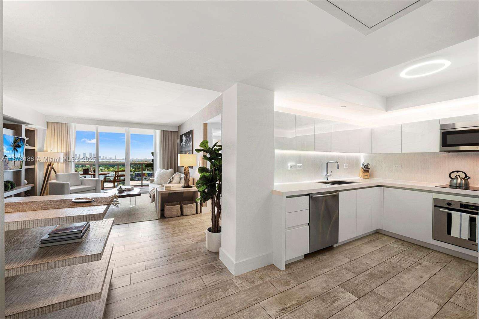 1 Hotel & Homes at Miami Beach, FL 33139 - For Rent photo 4