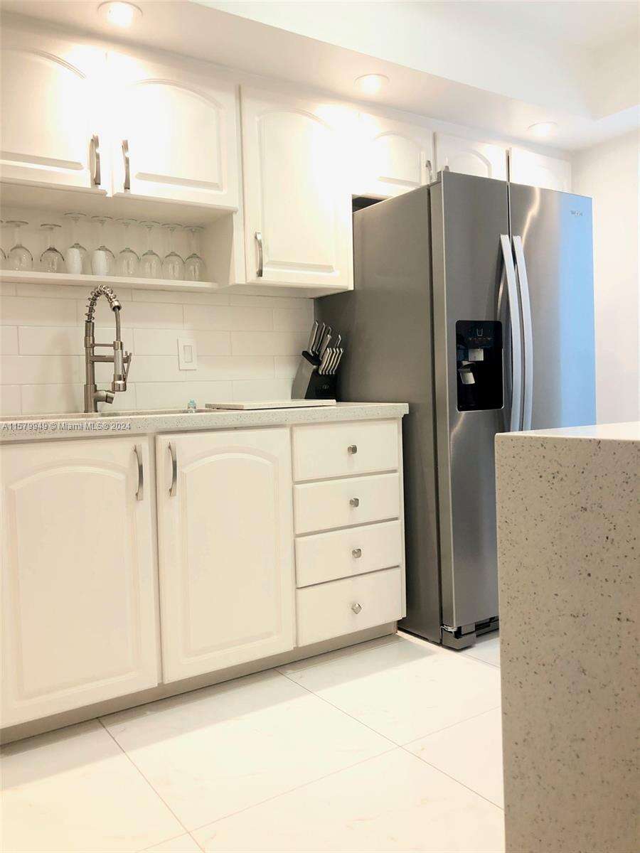 The Tides at 3901 Ocean Dr, Hollywood, FL 33019 - For Rent photo 27