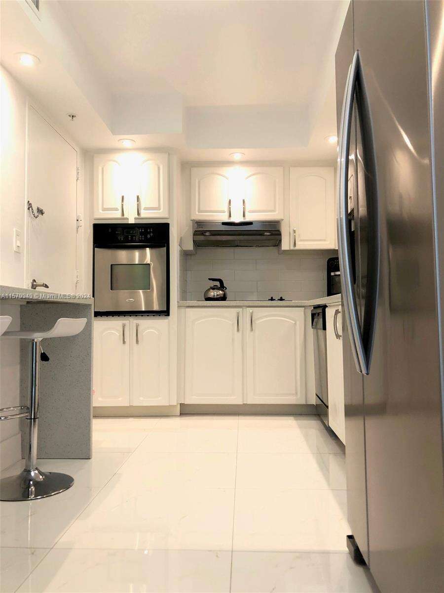 The Tides at 3901 Ocean Dr, Hollywood, FL 33019 - For Rent photo 28