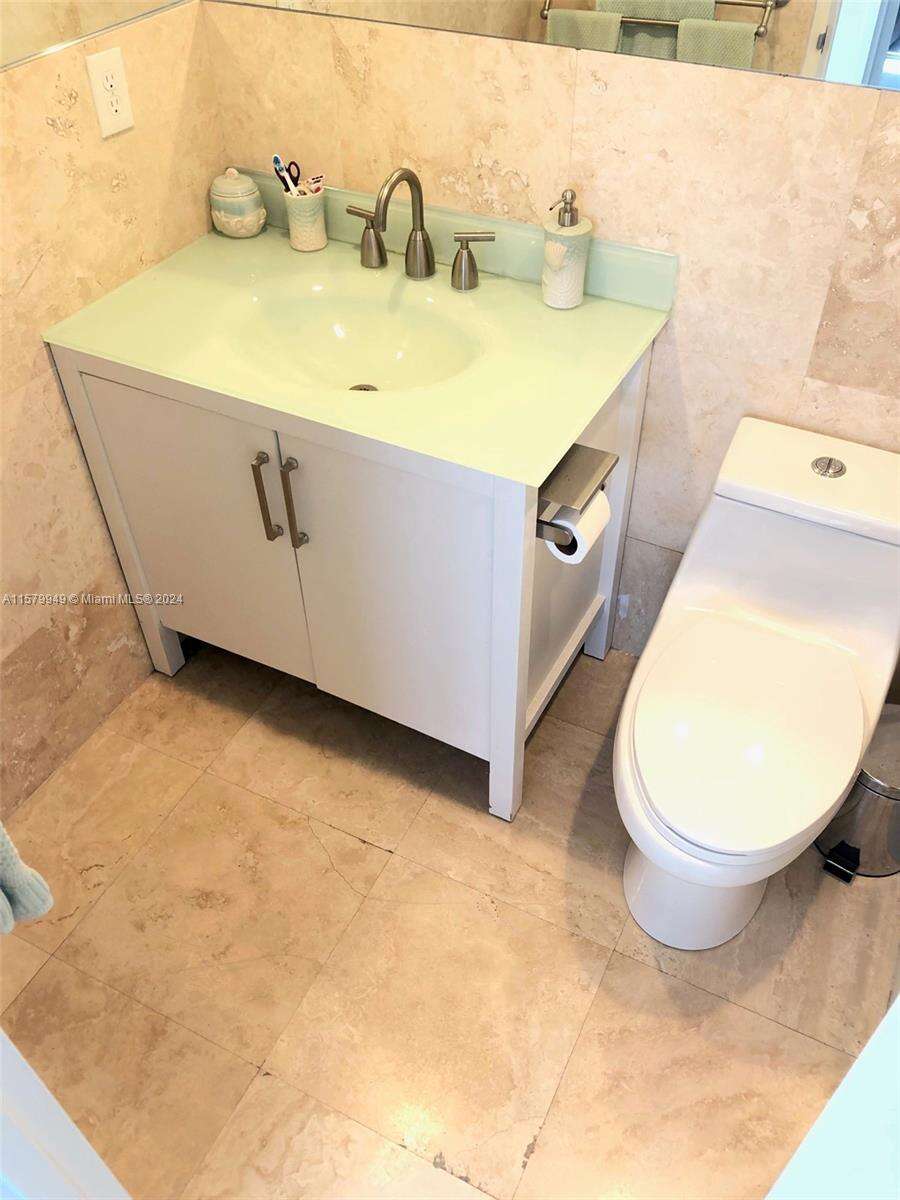 The Tides at 3901 Ocean Dr, Hollywood, FL 33019 - For Rent photo 32
