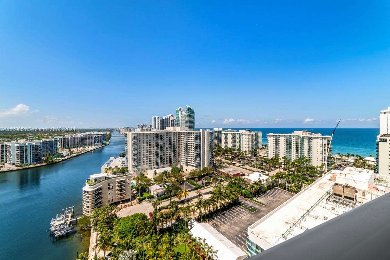 Hyde Beach House at 4010 Ocean Dr, Hollywood, FL 33019 - For Rent photo 20