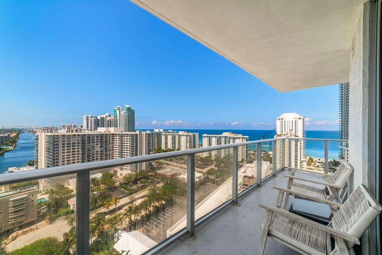 Hyde Beach House at 4010 Ocean Dr, Hollywood, FL 33019 - For Rent photo 21