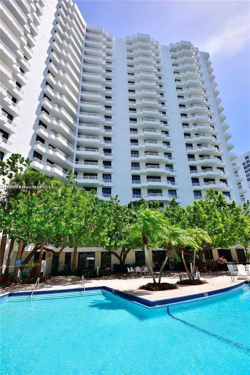 Parc Central East at 3300 192nd St, Aventura, FL 33180 - For Rent photo 16