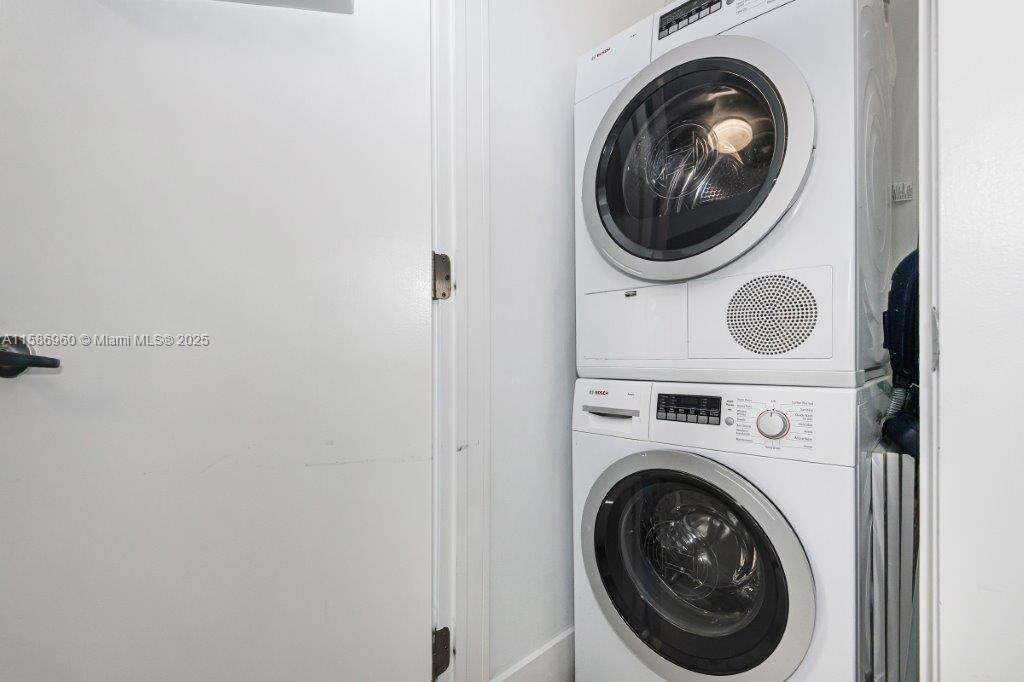 Roney Palace at 2301 Collins Ave, Miami Beach, FL 33139 - For Rent photo 22