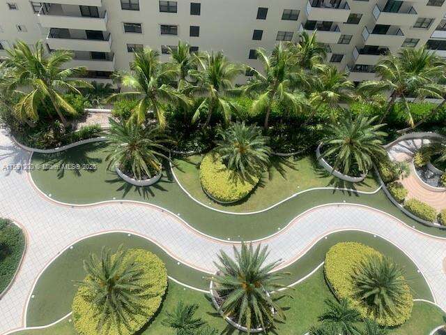 Decoplage at 100 Lincoln Rd, Miami Beach, FL 33139 - For Rent photo 13