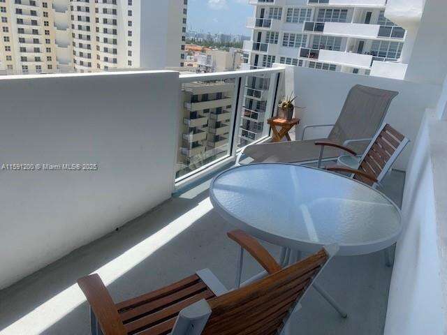Decoplage at 100 Lincoln Rd, Miami Beach, FL 33139 - For Rent photo 8