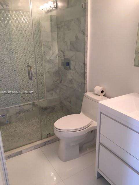 Decoplage at 100 Lincoln Rd, Miami Beach, FL 33139 - For Rent photo 19