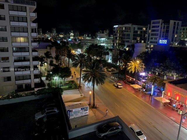 Decoplage at 100 Lincoln Rd, Miami Beach, FL 33139 - For Rent photo 23