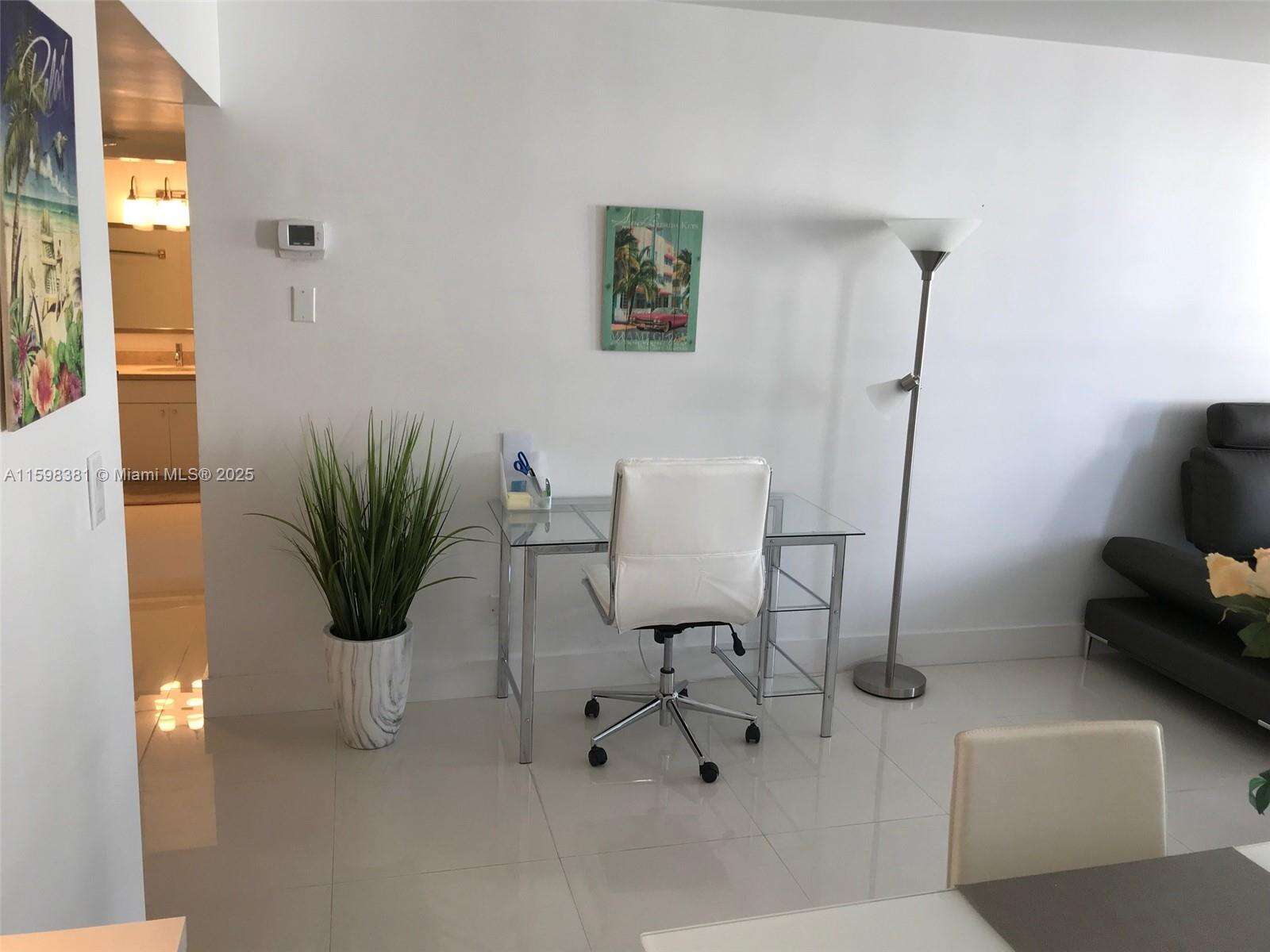 Decoplage at 100 Lincoln Rd, Miami Beach, FL 33139 - For Rent photo 14
