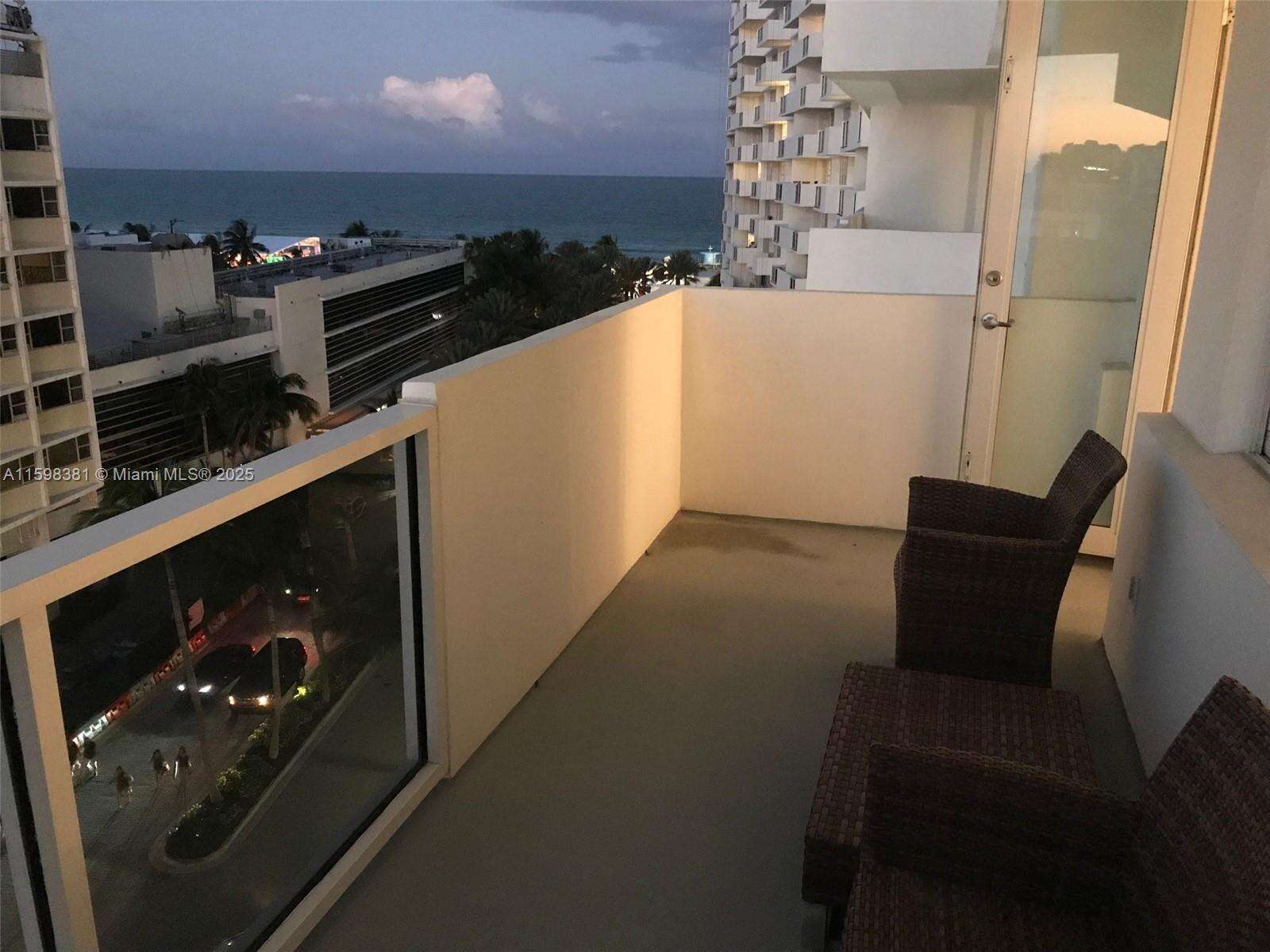 Decoplage at 100 Lincoln Rd, Miami Beach, FL 33139 - For Rent photo 28