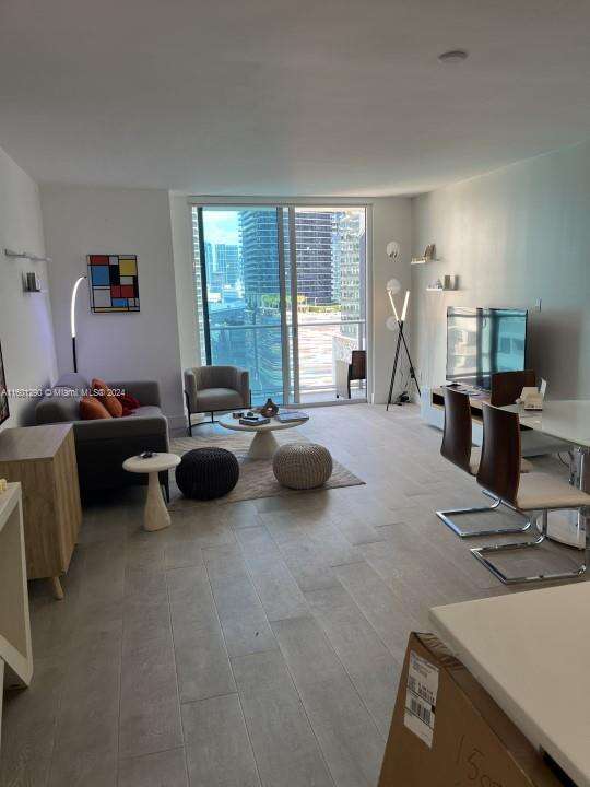 Millecento at 1100 Miami Ave, Miami, FL 33130 - For Rent photo 3