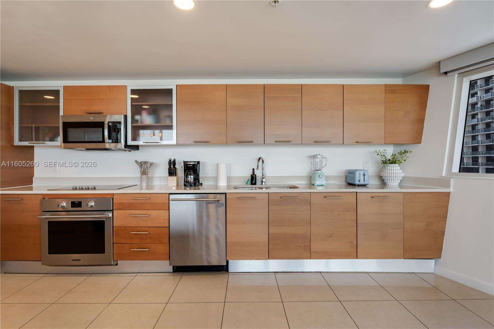 Midblock at 3250 1 Ave, Miami, FL 33137 - For Rent photo 3