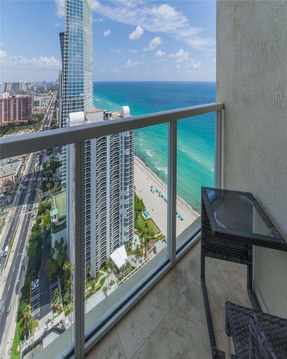 La Perla at 16699 Collins Aveavlb 6 22 26, Sunny Isles Beach, FL 33160 - For Rent photo 21