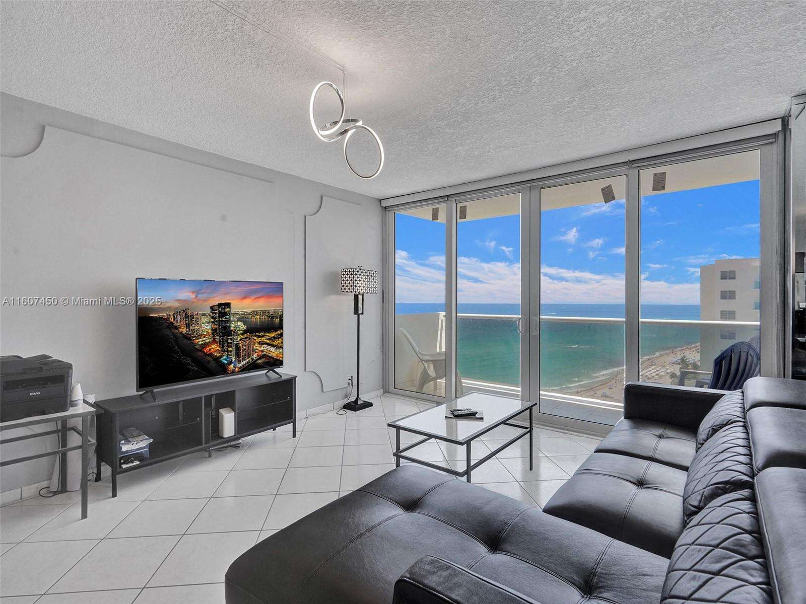 Sea Air Towers at 3725 Ocean Dr, Hollywood, FL 33019 - For Rent photo 2