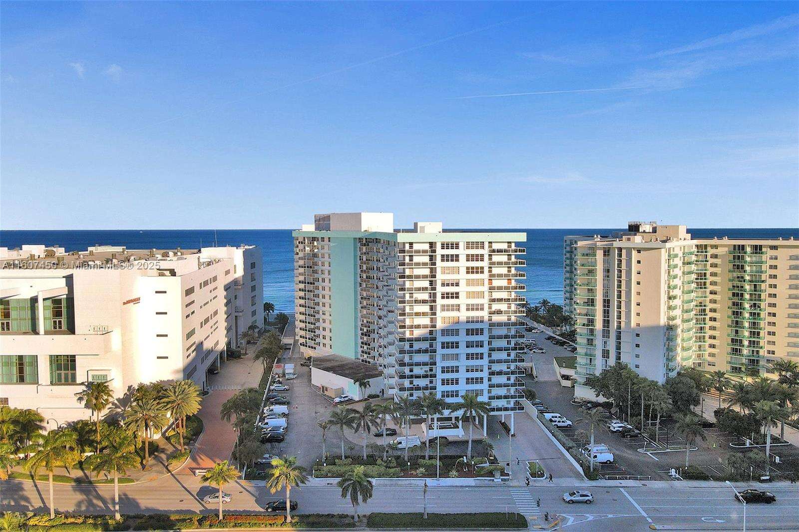 Sea Air Towers at 3725 Ocean Dr, Hollywood, FL 33019 - For Rent photo 37