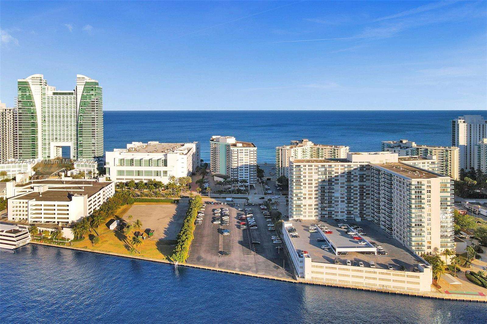 Sea Air Towers at 3725 Ocean Dr, Hollywood, FL 33019 - For Rent photo 38