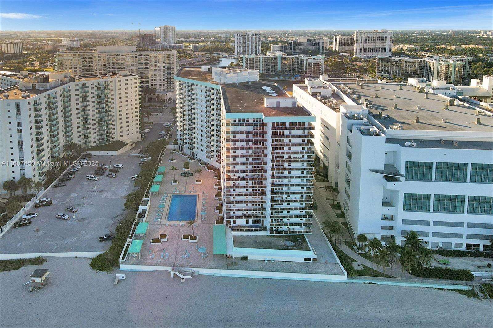 Sea Air Towers at 3725 Ocean Dr, Hollywood, FL 33019 - For Rent photo 43