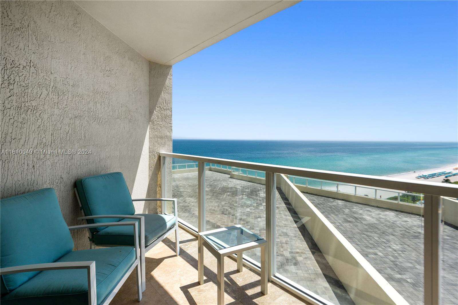 La Perla at 16699 Collins Ave, Sunny Isles Beach, FL 33160 - For Rent photo 1