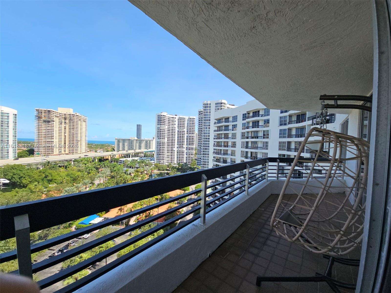 Mystic Pointe 1 at 3600 Mystic Pointe Dr, Aventura, FL 33180 - For Rent photo 25