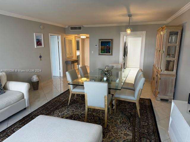 The Carriage House at 5401 Collins Ave, Miami Beach, FL 33140 - For Rent photo 20