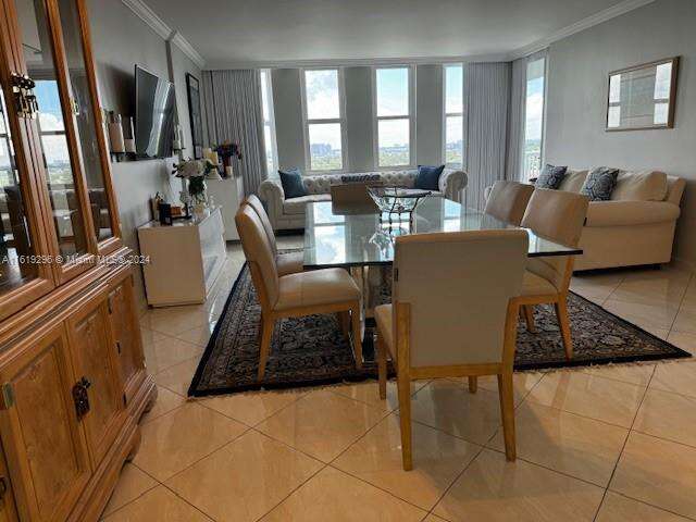 The Carriage House at 5401 Collins Ave, Miami Beach, FL 33140 - For Rent photo 22